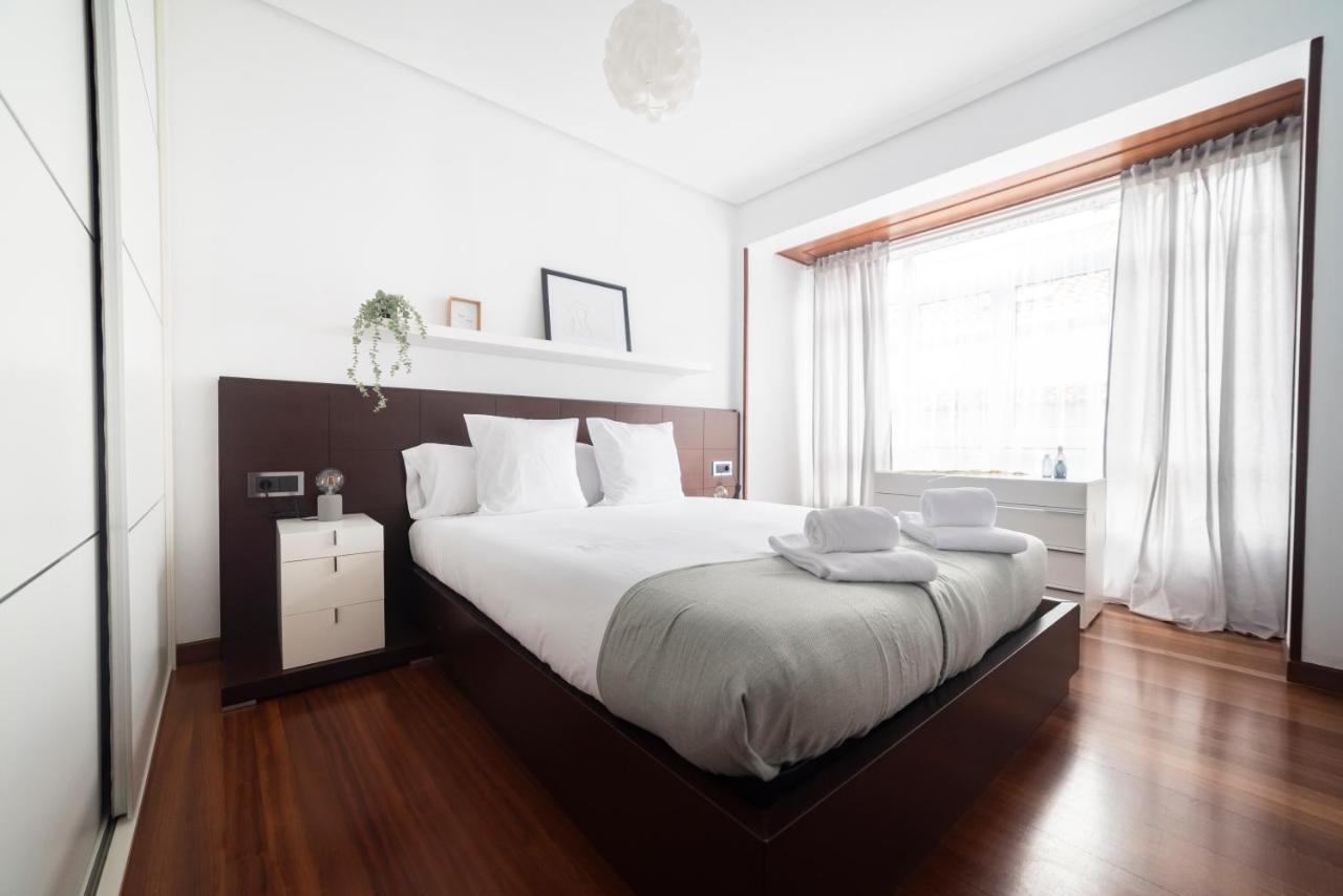 Apartamento Victoria Apartment Ferrol Exterior photo