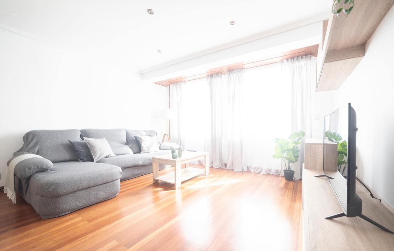 Apartamento Victoria Apartment Ferrol Exterior photo