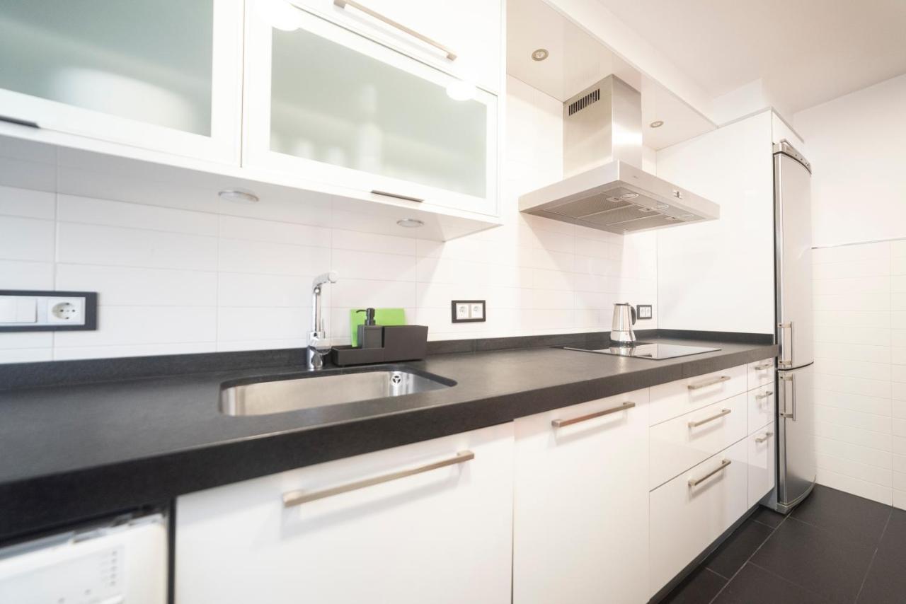 Apartamento Victoria Apartment Ferrol Exterior photo