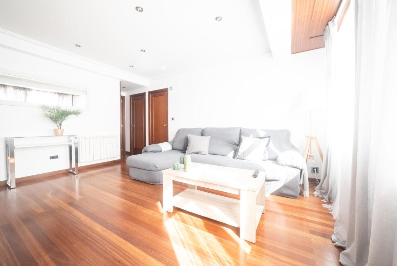 Apartamento Victoria Apartment Ferrol Exterior photo