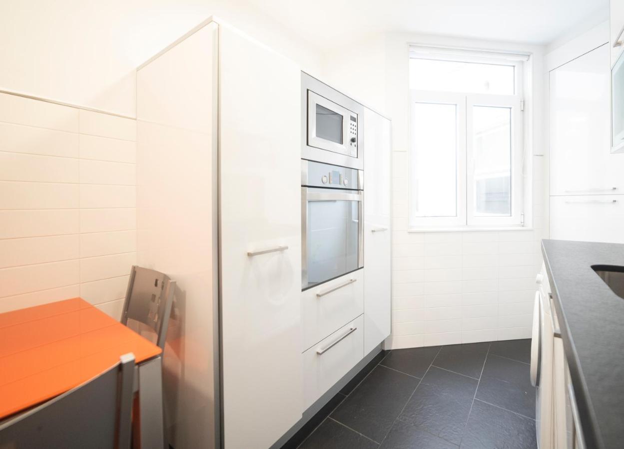 Apartamento Victoria Apartment Ferrol Exterior photo